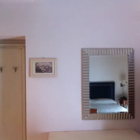 Palace 4s 4* Crotone